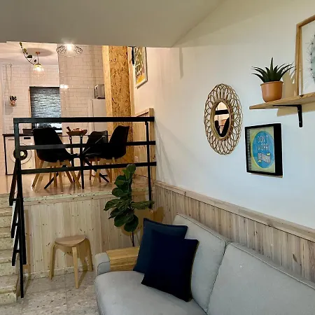 Fatcow House 43 * Larnaca