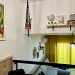 Fatcow House 43 Apartment